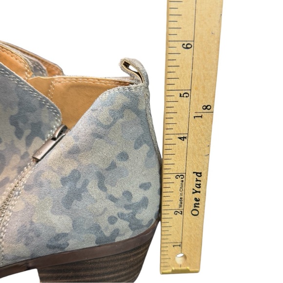 Lucky Brand Basel Titanium Camo Booties 11 - Picture 6 of 7